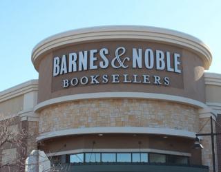 Barnes & Noble witnesses Declining Sales for 4th Consecutive Quarter 