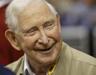 IRS grabs over $300m from Bill Davidson estate IRS grabs over $300m from Bill Davidson estate