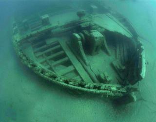 US Coast Guard crew photographs Shipwrecks in Waters off Sleeping Bear Dunes Lakeshore US Coast Guard crew photographs Shipwrecks in Waters off Sleeping Bear Dunes Lak