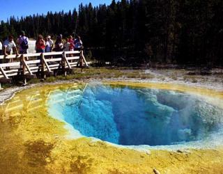 Study shows how Yellowstone National Park's Famous Thermal Springs looked Decades Ago Study shows how Yellowstone National Park's Famous Thermal Springs looked Decade