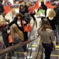 June Sees Index of Consumer Spending Surge by 6%